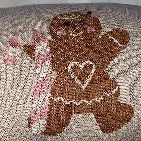 Cupcakes and Cashmere Christmas Gingerbread Man Pillow Large 23" x 16" - Picture 3 of 8